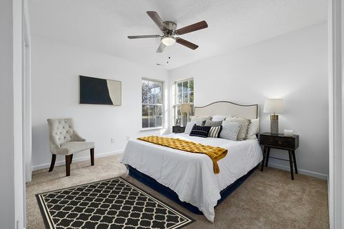 SAFAVIEH Courtyard Collection Accent Rug - 4' x 5'7", Black & Beige, Trellis Design, Non-Shedding & Easy Care, Indoor/Outdoor & Washable-Ideal for Patio, Backyard, Mudroom (CY6918-226) in White and Yellow Modern Bedroom