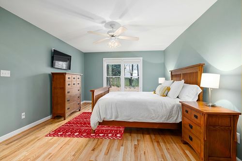 Antep Rugs Bohemian 5x7 Geometric Indoor Area Rug Phoenix, 5'3" x 7', Red in Teal and Orange Wood Bedroom