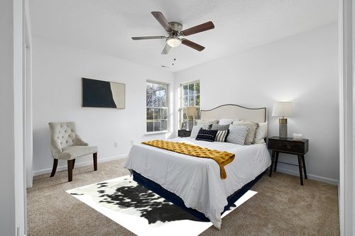 HIDES BAZAAR Classic Black and White Cowhide Rug, Premium Quality Genuine Leather Cow Hide, Area Rug (6x7 ft) in White and Yellow Modern Bedroom