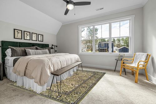 SUPERIOR Radcliffe Collection Area Rug, 8mm Pile Height with Jute Backing, Traditional European Tapestry Design, Fashionable and Affordable Woven Rugs - 8' x 10' in Grey Traditional Bedroom with King Bed