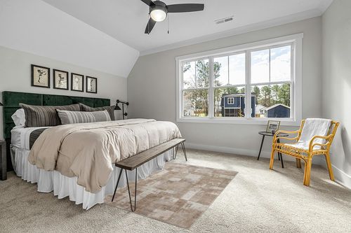 Area Rug Living Room Rugs: 5x7 Indoor Soft Small Low Pile Carpet Abstract Decor Large Washable for Bedroom Dining Room Under Kitchen Table Home Office - Beige/Ivory in Grey Traditional Bedroom with King Bed