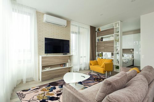 Rugshop Modern Bright Flowers Non-Slip (Non-Skid) Area Rug 8 x 10 (7' 10" x 10') Cream in Light Modern Living Room with TV