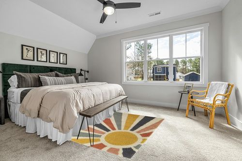 Balta Rugs Helia Geometric Sun Shag Area Rug, Multicolor, 5' 3" x 7' in Grey Traditional Bedroom with King Bed