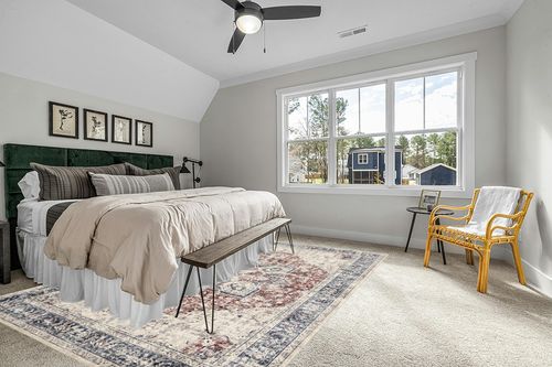 Area Rug Living Room Rugs - 9x12 Washable Boho Rug Vintage Oriental Distressed Farmhouse Small Thin Indoor Carpet for Living Room Bedroom Under Dining Table Home Office - Red Blue in Grey Traditional Bedroom with King Bed