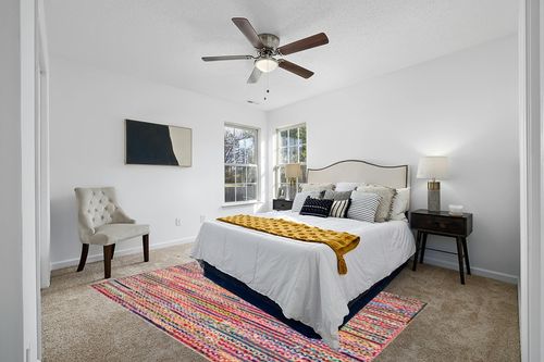nuLOOM Aleen Bohemian Cotton/Jute Area Rug, 6x9, Multi in White and Yellow Modern Bedroom