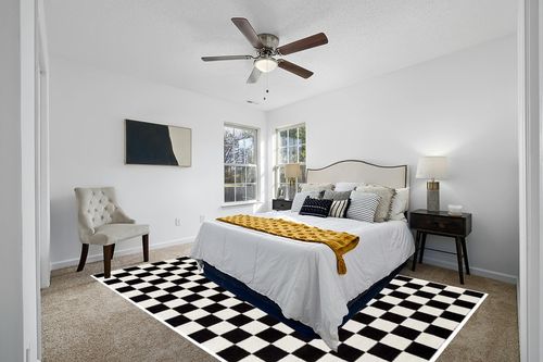 Luxe Weavers Modern Checkered Area Rug Black 8x10 Stain Resistant Carpet for Living Room in White and Yellow Modern Bedroom