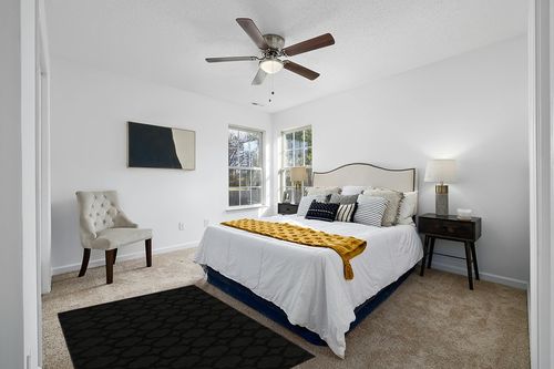 Garland Rug Sparta 4 ft. x 6 ft. Area Rug Black in White and Yellow Modern Bedroom