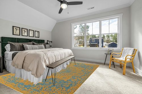 Unique Loom Jill Zarin Jill Zarin Outdoor Collection Area Rug - Dubai (9' x 12' Rectangle, Yellow and Aqua/Light Blue) in Grey Traditional Bedroom with King Bed