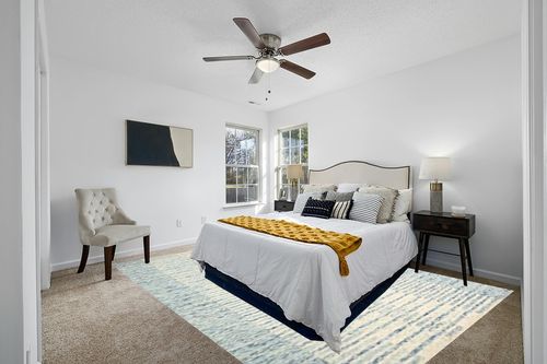 Loloi Chris Loves Julia x Chris Ivory/Denim 8'-6" x 11'-6" Area Rug in White and Yellow Modern Bedroom