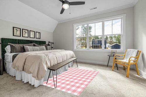 Pink Buffalo Plaid Rug, Fluffy Pink Rug Plush Area Rug, Pink and White Rug, Checkered Rug Living Room Rugs, Area Rugs for Kids Room & Bedroom Decor, Rugs for Living Room, Carpet 5x7ft Rugs for Bedroom in Grey Traditional Bedroom with King Bed