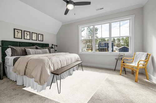 Ivory Contemporary   Area Rug in Grey Traditional Bedroom with King Bed