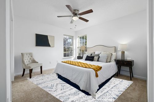 Area Rug Living Room Carpet: 8x10 Large Moroccan Soft Fluffy Geometric Washable Bedroom Rugs Dining Room Home Office Nursery Low Pile Decor Under Kitchen Table Blue/Ivory in White and Yellow Modern Bedroom