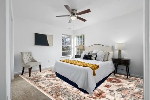 nuLOOM Cecil Vintage Floral Beige 10 ft. x 14 ft. Area Rug in White and Yellow Modern Bedroom