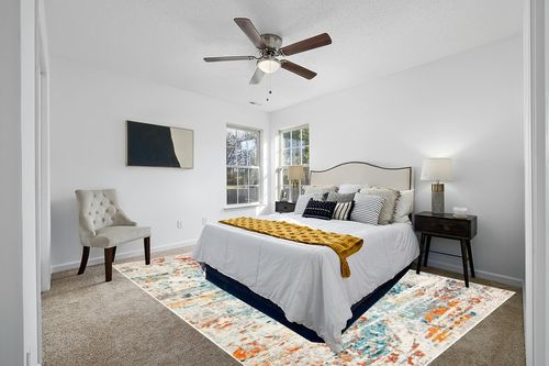 SAFAVIEH Madison Collection Area Rug - 9' x 12', Cream & Orange, Modern Abstract Design, Non-Shedding & Easy Care, Ideal for High Traffic Areas in Living Room, Bedroom (MAD478B) in White and Yellow Modern Bedroom