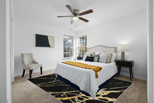 Antep Rugs Babil Gold 8x10 Marble Abstract Modern Indoor Area Rug (Black, 7'10" x 10') in White and Yellow Modern Bedroom