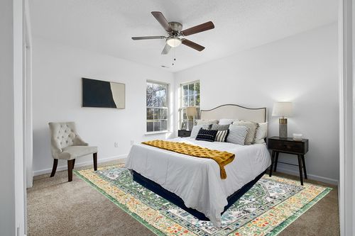 SAFAVIEH Madison Collection Area Rug - 9' x 12', Green & Turquoise, Boho Medallion Distressed Design, Non-Shedding & Easy Care, Ideal for High Traffic Areas in Living Room, Bedroom (MAD474Y) in White and Yellow Modern Bedroom