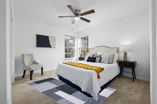 RUGSREAL Washable Rug for Living Room Low-Pile Non-Slip Throw Carpet Contemporary Morroccan Area Rug for Home Office, 5' x 8' Grey in White and Yellow Modern Bedroom