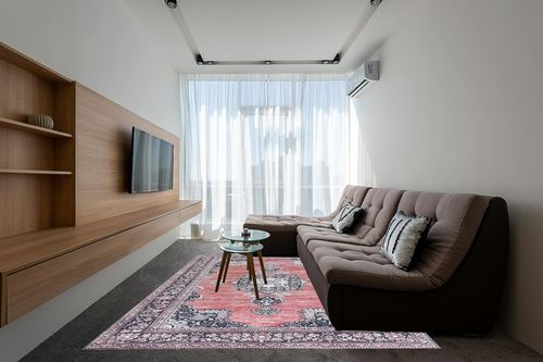 JONATHAN Y WSH201B-8 Bausch Bohemian Distressed Chenille Machine-Washable Indoor Area Rug, Classic, Mid-Century, Rustic for Bedroom,Kitchen,Living Room,Non Shedding,Easy-Washing, Pink, 8 X 10 in Grey Living Room with Brown Couch