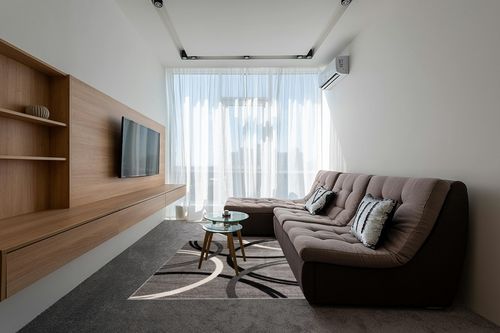 Grey Modern Non Slip Living room, Bedroom, Hallway, Office, Dorm, Kitchen, Dining room Area Rug in Grey Living Room with Brown Couch