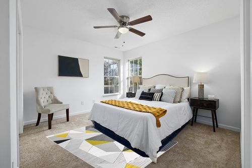 Scceatti Area Rug Rugs 6.5x4.5 Feet Washable Plush Non Slip Classroom Rug Rugs Large AbstractKitchen Rug Living Room Carpet Geometrically for Bedroom Bedside Carpet Floor Mat for Bedroom Living Room in White and Yellow Modern Bedroom