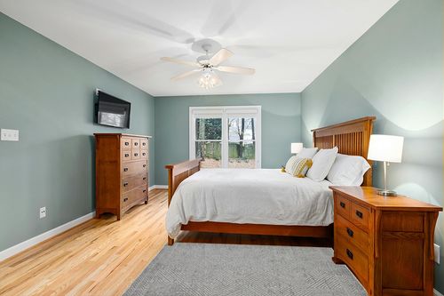 Loomaknoti Breyleigh Area Rug, Grey, 4x6 ft in Teal and Orange Wood Bedroom