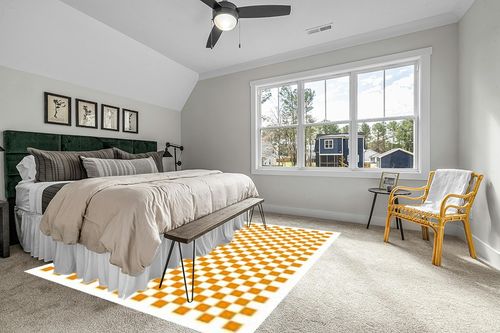 JROSING Checkered 8x10 Rug, Orange Checkerboard Modern Boho Washable Foldable Large Area Rugs for Living Room, Low Pile Ultrathin Nonslip Indoor Carpet for Office Bedroom Diningroom Classroom Playroom in Grey Traditional Bedroom with King Bed