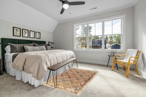 Antep Rugs Alfombras Non-Skid (Non-Slip) 5x7 Rubber Backing Floral Geometric Low Profile Pile Indoor Area Rugs (Beige Multi, 5' x 7') in Grey Traditional Bedroom with King Bed