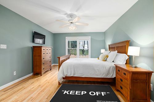 Keep Off Rugs Black Modern 3D Printed Large Area Rug Christmas for Bedroom Livingroom Playroom Diningroom Home Decor Carpet Non-Slip Mat 4'x 5.2' in Teal and Orange Wood Bedroom