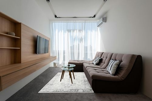 Unique Loom Sofia Collection Area Rug - Casino (5' 3" x 8' Rectangle, Gray/ Beige) in Grey Living Room with Brown Couch