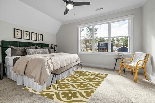 6'x9' | Machine Washable Area Rug | Kid & Pet Friendly | Indoor Rug | Evie ... in Grey Traditional Bedroom with King Bed