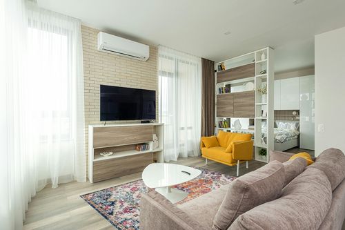 Orange/Navy Traditional  Living Room Area Rug in Light Modern Living Room with TV