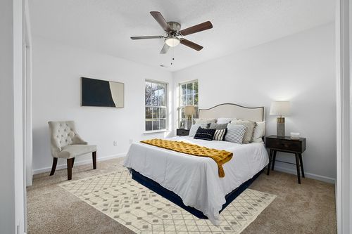 Nourison Grafix Moroccan Ivory/Grey 6' x 9' Area Rug, Easy Cleaning, Non Shedding, Bed Room, Living Room, Dining Room, Kitchen (6x9) in White and Yellow Modern Bedroom