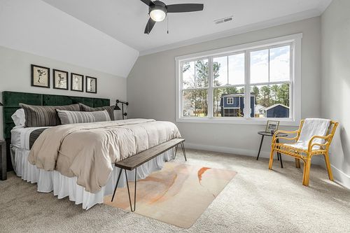 Cinknots Rug Area Rug Imitation Cashmere Carpet Modern Rugs for Living Room Bedroom Corridor Carpet Soft Non-Slip Rug Indoor Carpet Washable Abstract Carpet (Brown/Gold, 5' 3" x 6' 6") in Grey Traditional Bedroom with King Bed