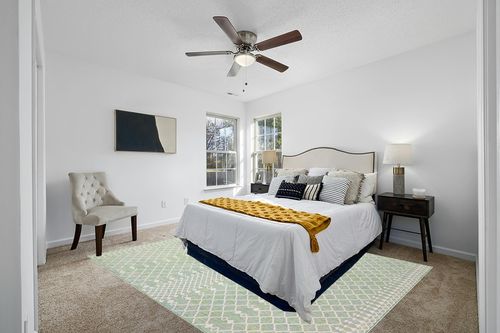 Nourison Positano Indoor/Outdoor Blue Green 8' x 10' Area Rug, Easy Cleaning, Non Shedding, Bed Room, Living Room, Dining Room, Backyard, Deck, Patio (8x10) in White and Yellow Modern Bedroom