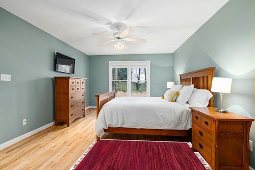 Unique Loom Chindi Cotton Collection Soft Hand Woven Natural Fiber Striped Area Rug, 4 ft x 6 ft, Red/Purple in Teal and Orange Wood Bedroom