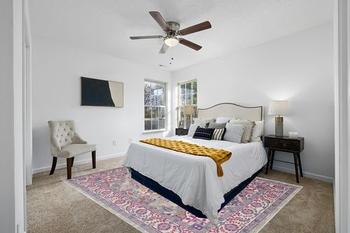 Nourison Passion Bohemian Light Grey/Pink 8' X 10' Area-Rug, Easy-Cleaning, Non Shedding, Bed Room, Living Room, Dining Room, Kitchen (8x10) in White and Yellow Modern Bedroom