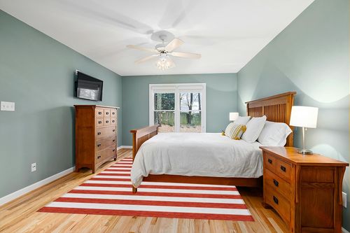 Addison Rugs Chantille ACN528 Red 8' x 10 Indoor Outdoor Area Rug, Stain Resistant, Machine Washable, Non Shedding, Bedroom, Living Room, Dining Room, Kitchen Rug in Teal and Orange Wood Bedroom