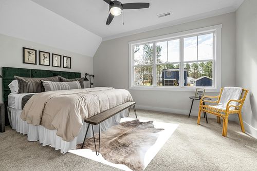 Genuine Light Grey Beige Brindle Cowhide Rug XL 6 x 7-8 ft. 180 x 240 cm in Grey Traditional Bedroom with King Bed