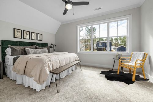 ecowhides Black and White Brazilian Cowhide Area Rug, Cowskin Leather Hide for Home Living Room (Large) 6 x 6 ft in Grey Traditional Bedroom with King Bed