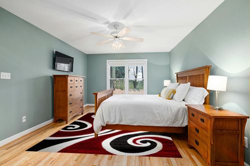 Msrugs Area Rugs, 8x10 Frize Collection Modern Red Black White Area Rug, Contemporary Geometric Carpet for Living Room and Bedroom in Teal and Orange Wood Bedroom