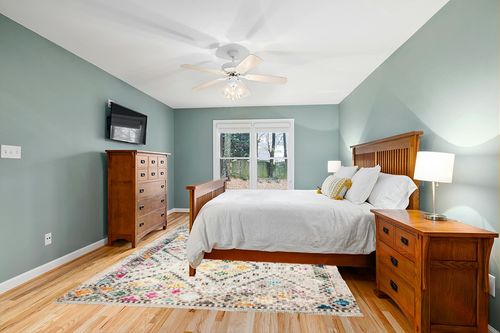 SAFAVIEH Madison Collection Area Rug - 8' x 10', Grey & Yellow, Boho Diamond Distressed Design, Non-Shedding & Easy Care, Ideal for High Traffic Areas in Living Room, Bedroom (MAD418F) in Teal and Orange Wood Bedroom