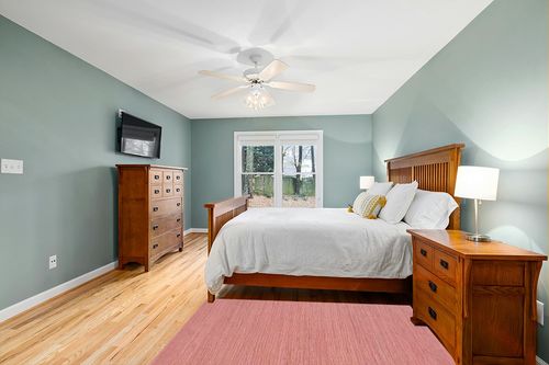 nuLOOM Elfriede Farmhouse Jute Blend Area Rug, 4x6, Pink in Teal and Orange Wood Bedroom
