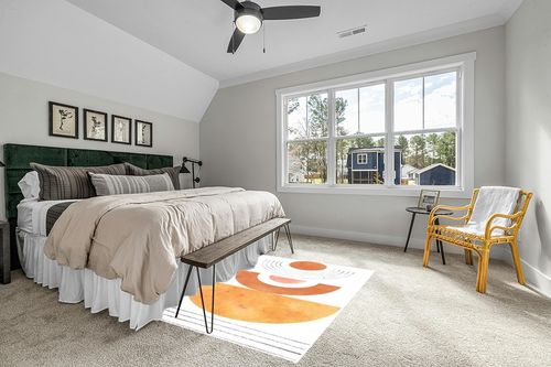 MeganJDesigns White Orange Mid-Century Modern Minimalist Wool Area Rug 5x7 Washable Soft Country Rustic Rug for Living Room Bedroom Dining Room Indoor Art Deco Home Office Plush Throw Rug in Grey Traditional Bedroom with King Bed