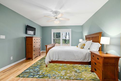 Unique Loom Jardin Collection Colorful, Vibrant, Abstract, Modern Area Rug, 9 x 12 ft, Green/Olive in Teal and Orange Wood Bedroom