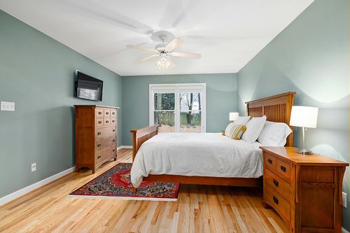 Area Rug,Machine Washable Vintage Rug,Perfect Non-Slip Floor Carpet for Home Decor,Floor Decoration,5'x7'Rug in Teal and Orange Wood Bedroom