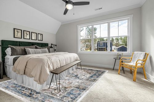 9x12 Area Rugs for Living Room: Washable Rugs Carpet for Living Room with Non-Slip Backing Non-Shedding Stain Resistant, Boho Floral Large Rugs for Dining Room Nursery Home Office (Blue Multi) in Grey Traditional Bedroom with King Bed