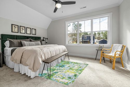 Area Rug Living Room Rugs - 5x7 Washable Large Modern Abstract Soft No Slip Indoor Rug Thin Floor Carpet for Bedroom Under Dining Table Home Office Decor - Green in Grey Traditional Bedroom with King Bed