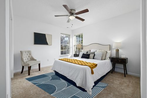 JONATHAN Y SCN104A-5 Nordby Geometric Arch Scandi Striped Indoor Area Rug, Contemporary, Coastal, Bohemian, Transitional for Bedroom,Kitchen,Living Room,Non Shedding,Easy-Washing, Blue, 5 X 8 in White and Yellow Modern Bedroom