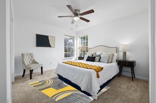 GLORY RUGS Area Rug Modern Soft Hand Carved Contemporary Floor Carpet with Premium Fluffy Texture for Indoor Living Dining Room and Bedroom Area (5x7, Yellow) in White and Yellow Modern Bedroom