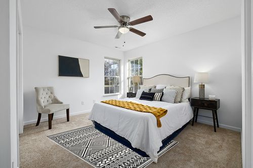 Beverly Rug Aztec Outdoor Rugs in White and Yellow Modern Bedroom